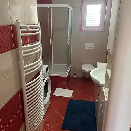 דירה Spacious For 4 People *